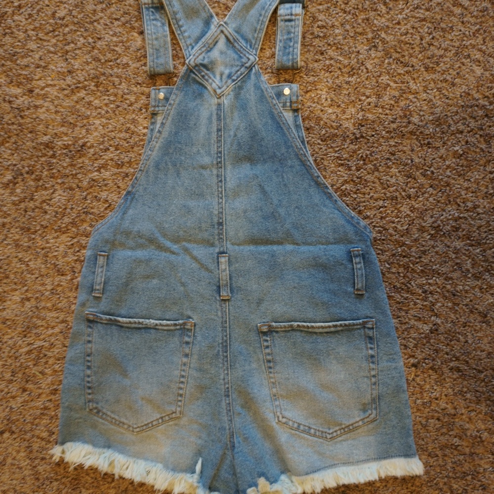 Overall shorts - Picture 4 of 4